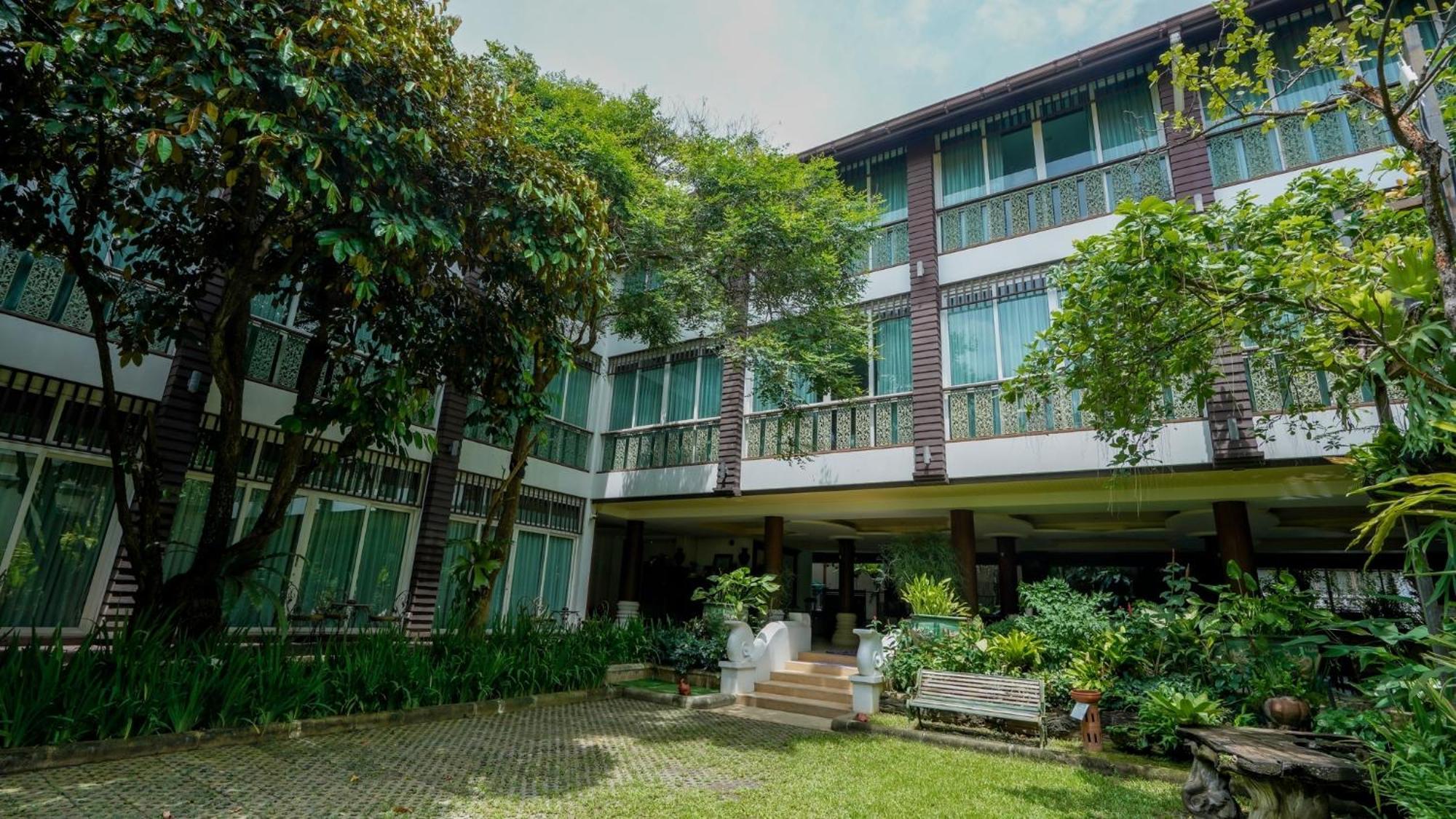 Kodchasri Thani Hotel Chiangmai Чиангмай Экстерьер фото