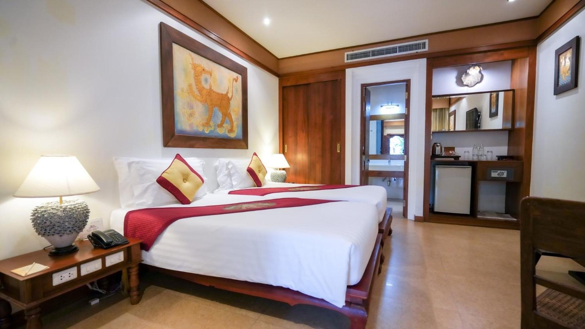 Kodchasri Thani Hotel Chiangmai Чиангмай Экстерьер фото