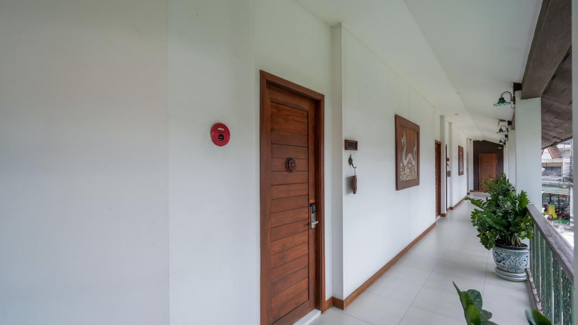 Kodchasri Thani Hotel Chiangmai Чиангмай Экстерьер фото