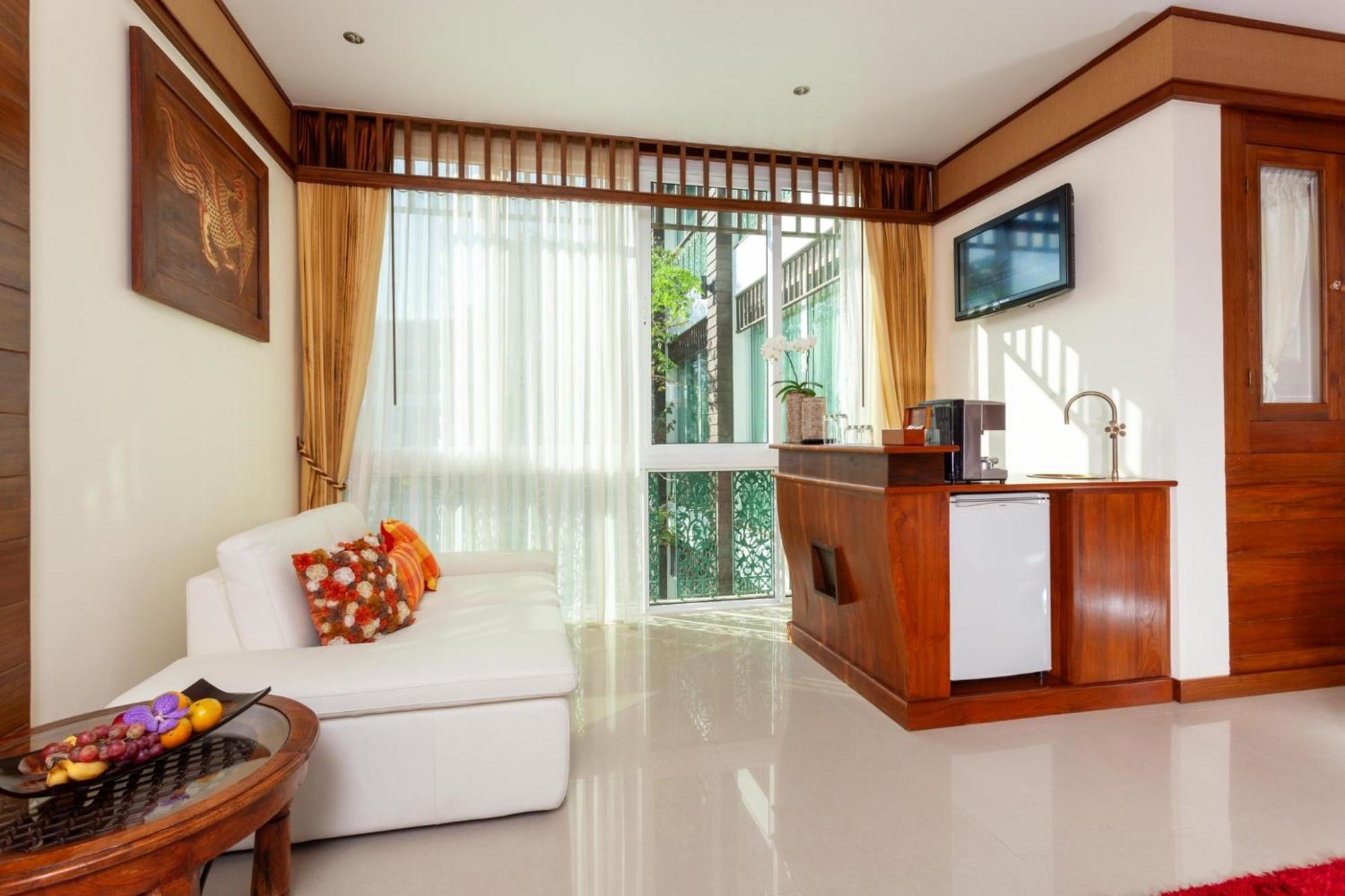 Kodchasri Thani Hotel Chiangmai Чиангмай Экстерьер фото